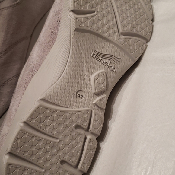 Dansko NEW Audra Sneakers Suede Women's 42/11.5-12 - Picture 5 of 9